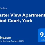 Minster View Apartment At Talbot Court, York