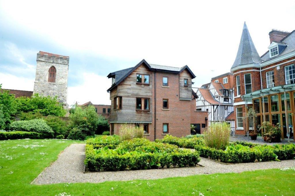 Minster View At Talbot Court, Apartment
