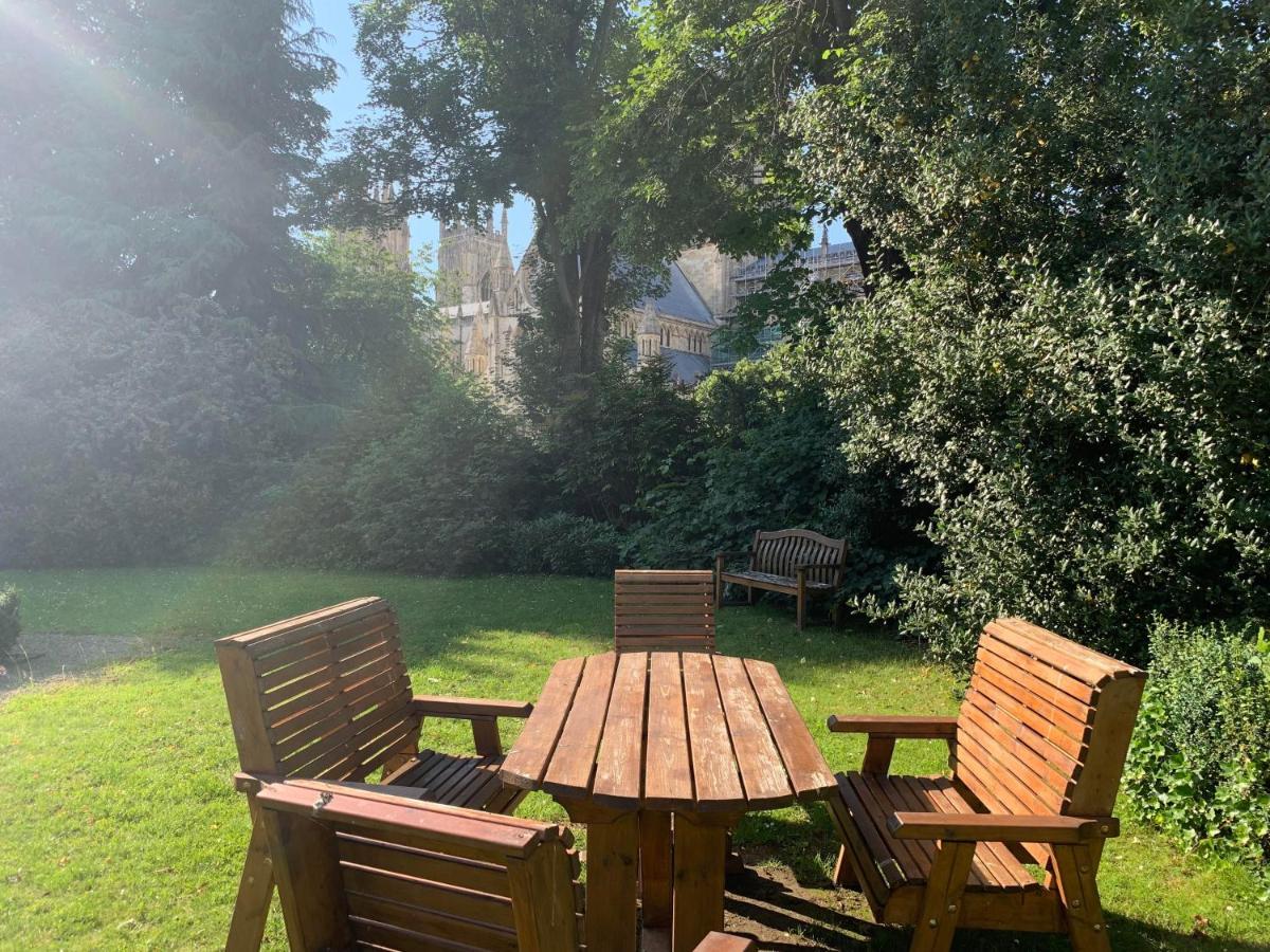 Apartment Minster View At Talbot Court, *